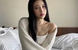 麻豆传媒Day12美图分享，闪耀青春魅力，不可错过的精彩瞬间