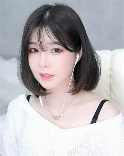 果冻传媒最新力作：麻豆剧引爆青春，畅享视听盛宴！