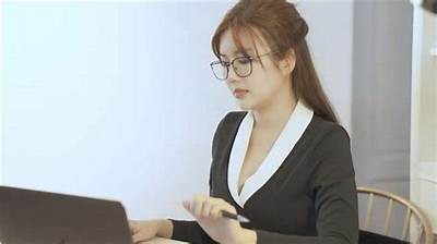 探索麻豆腐传媒：最新热门毛片视频深度解析与推荐