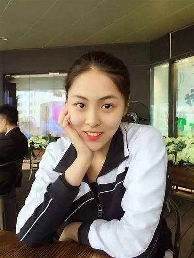雅思雪：麻豆传媒的新星女艺人，魅力与才华并存的杰出代表
