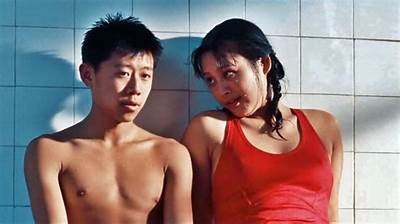 阳光明媚的日子：抖音视频带你感受温暖与快乐