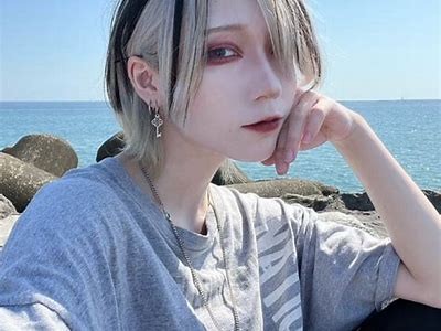 女生抖阴的含义与影响解析，了解背后的文化情况